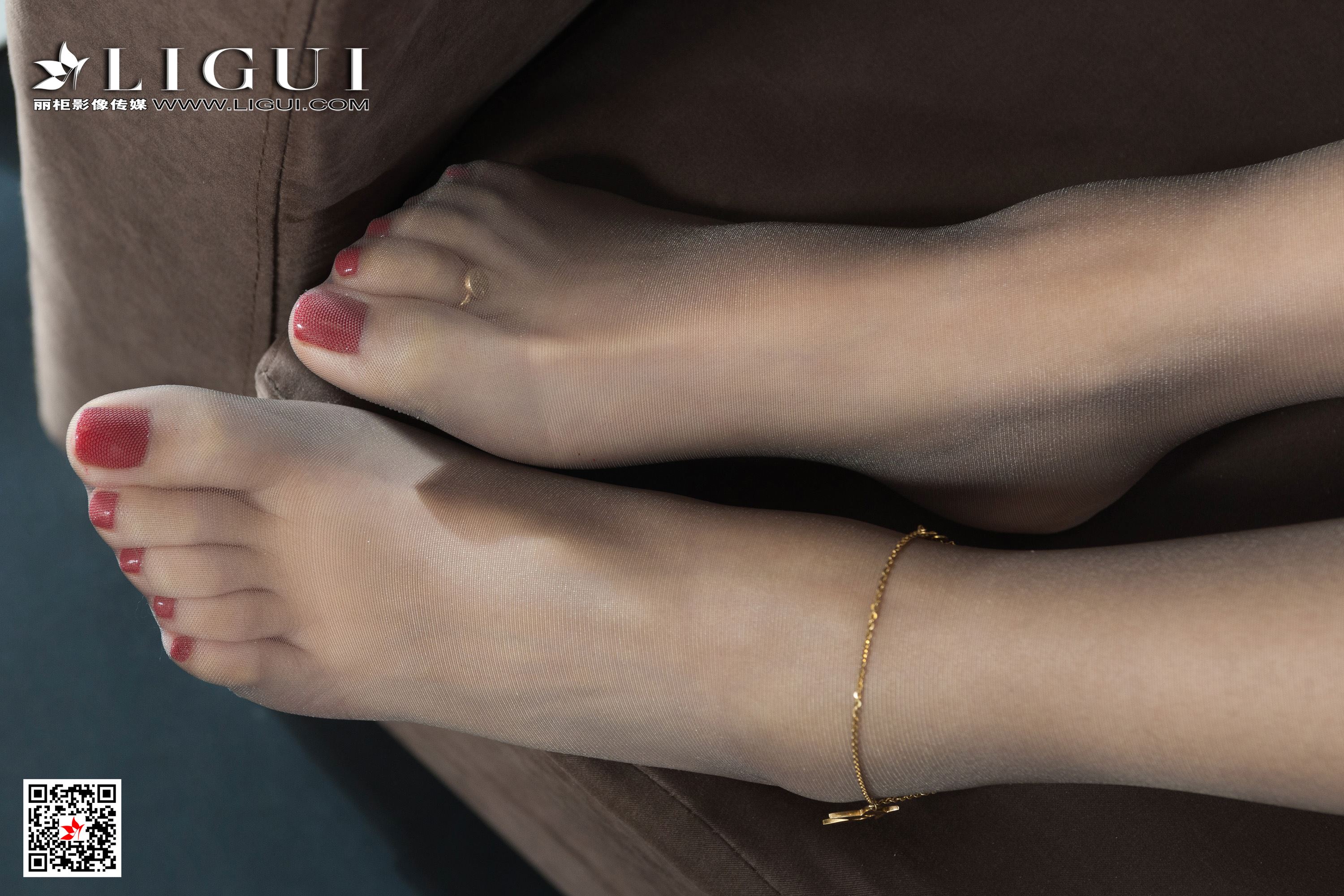 Ligui丽柜  2021.01.25 《职场新秀》可心